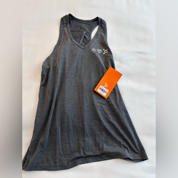 New with tags orange theory fitness v-neck tank XS - Picture 5 of 7